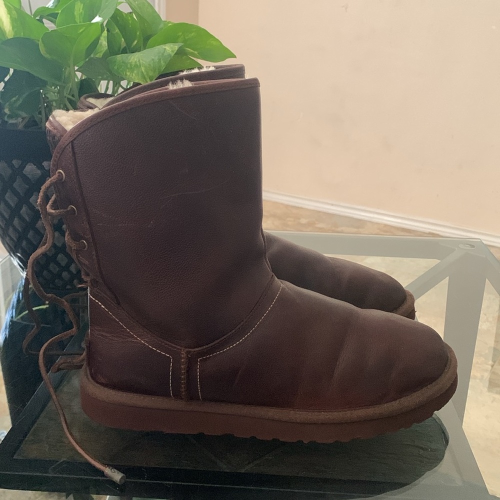 UGG Mariana Sheepskin Lined Leather Boots - Picture 5 of 14